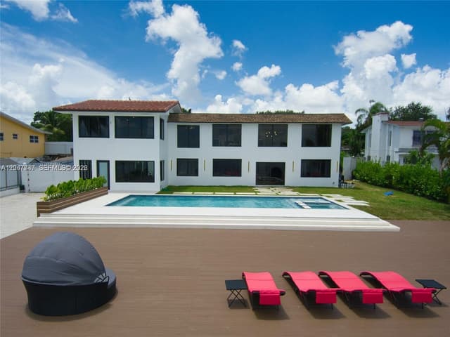 1861 NW 115th St, Miami FL 33167 - Miami, FL - Photo 6