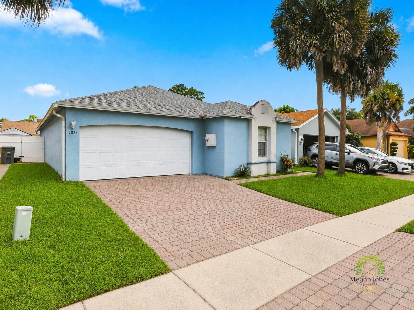 5863 AZALEA Circle, West Palm Beach FL 33415 - West Palm Beach, FL - Photo 1