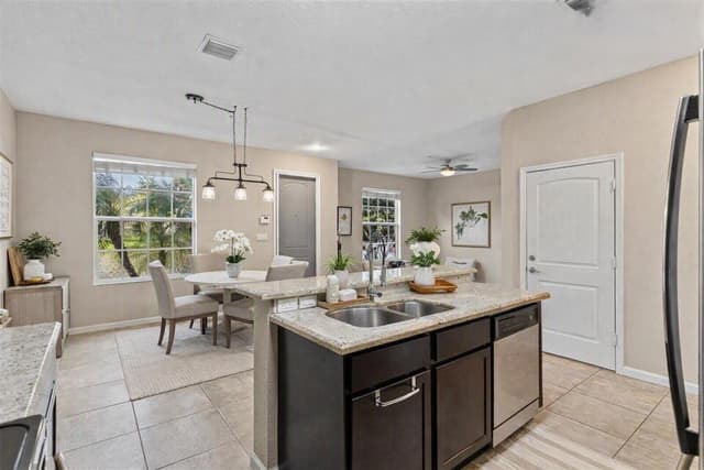 259 SW 7TH Street, Pompano Beach FL 33060 - Pompano Beach, FL - Photo 5