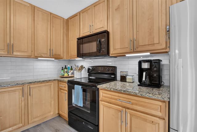9113 SW 20th Court # A, Davie FL 33324 - Davie, FL - Photo 6