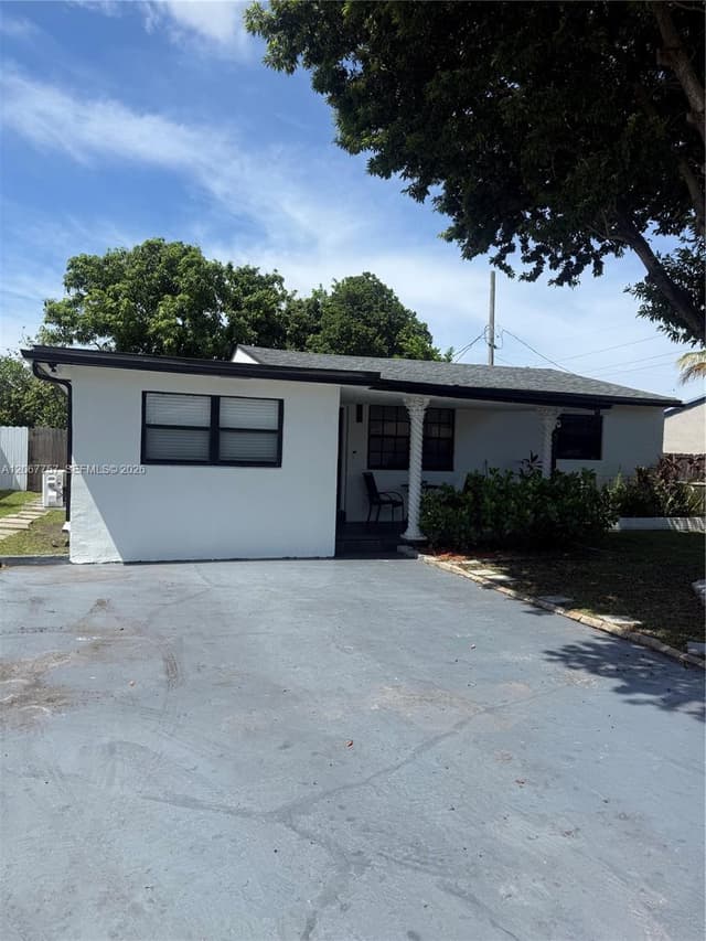 2411 Wiley St, Hollywood FL 33020 - Hollywood, FL - Photo 3