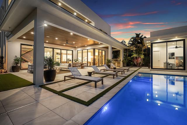 400 NE 4TH Street, Boca Raton FL 33432 - Boca Raton, FL - Photo 2