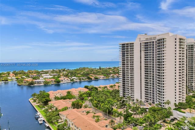 21200 Point Place # 403, Aventura FL 33180 - Aventura, FL - Photo 2