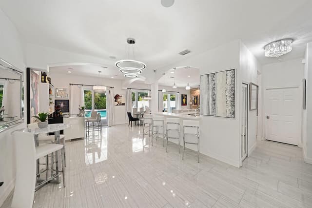 980 Delray Lakes Drive, Delray Beach FL 33444 - Delray Beach, FL - Photo 7