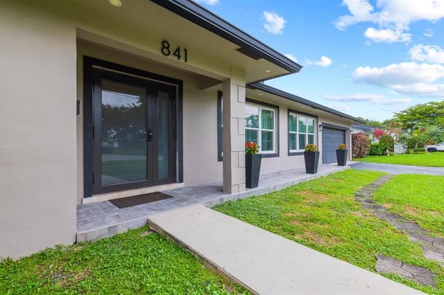 841 NW 75TH Terrace, Plantation FL 33317 - Plantation, FL - Photo 3