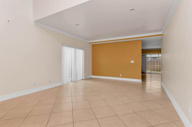 5486 NW 44TH Way, Coconut Creek FL 33073 - Coconut Creek, FL - Photo 4