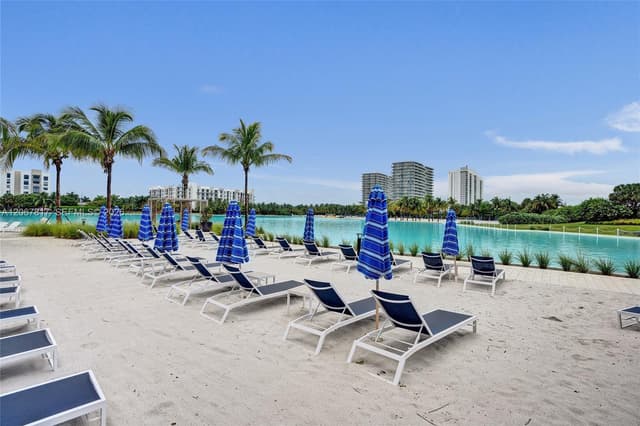 2411 Laguna Cir # 1805, North Miami FL 33181 - North Miami, FL - Photo 6