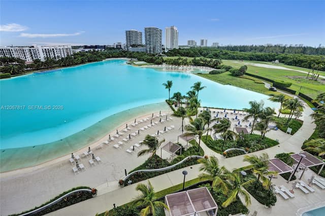 2411 Laguna Cir # 1805, North Miami FL 33181 - North Miami, FL - Photo 3