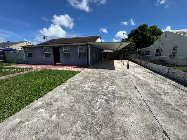 740 SE 4th Pl, Hialeah FL 33010 - Hialeah, FL - Photo 6