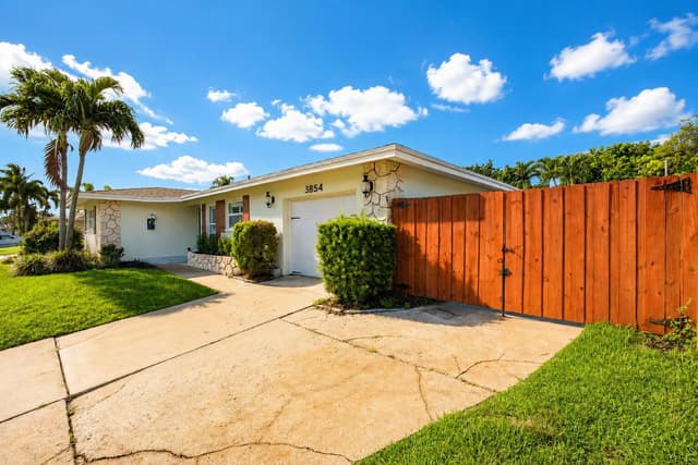 3854 BUTTERCUP Circle S, Palm Beach Gardens FL 33410 - Palm Beach Gardens, FL - Photo 6