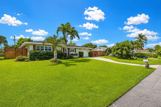 3854 BUTTERCUP Circle S, Palm Beach Gardens FL 33410 - Palm Beach Gardens, FL - Photo 5