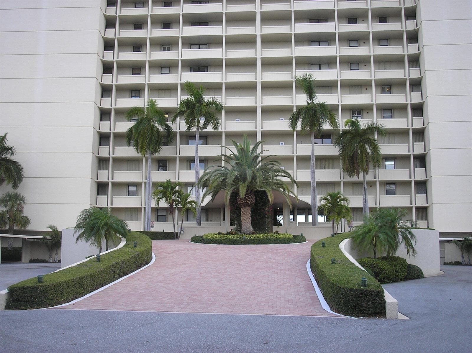 130 LAKESHORE Drive # 322, North Palm Beach FL 33408 - North Palm Beach, FL - Photo 1