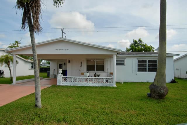 6875 NW 17TH Court, Margate FL 33063 - Margate, FL - Photo 2