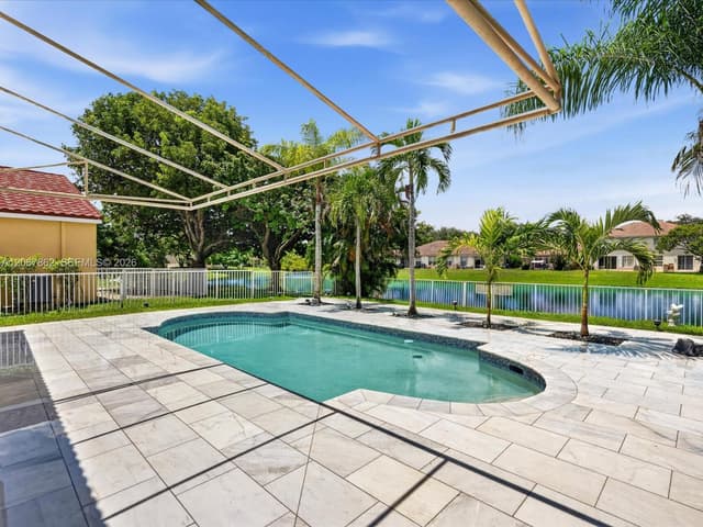 1800 NW 78th Ave, Pembroke Pines FL 33024 - Pembroke Pines, FL - Photo 5
