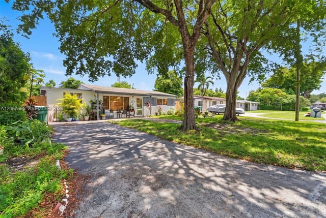 6919 SW 22nd Ct, Miramar FL 33023 - Miramar, FL - Photo 3