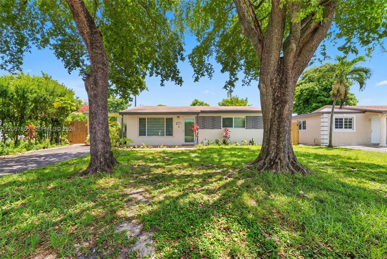 6919 SW 22nd Ct, Miramar FL 33023 - Miramar, FL - Photo 1