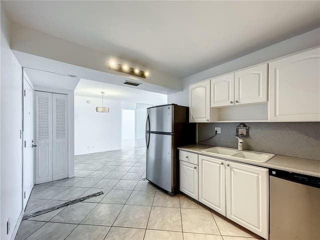 531 N Ocean Boulevard # 1207, Pompano Beach FL 33062 - Pompano Beach, FL - Photo 7