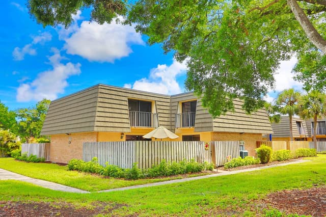 325 3RD Way, West Palm Beach FL 33407 - West Palm Beach, FL - Photo 5