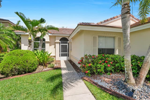 2325 NW 186th Avenue, Pembroke Pines FL 33029 - Pembroke Pines, FL - Photo 7