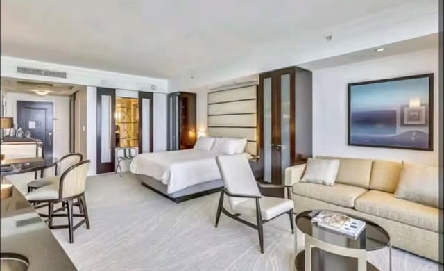4391 Collins Avenue # 1913, Miami Beach FL 33140 - Miami Beach, FL - Photo 3