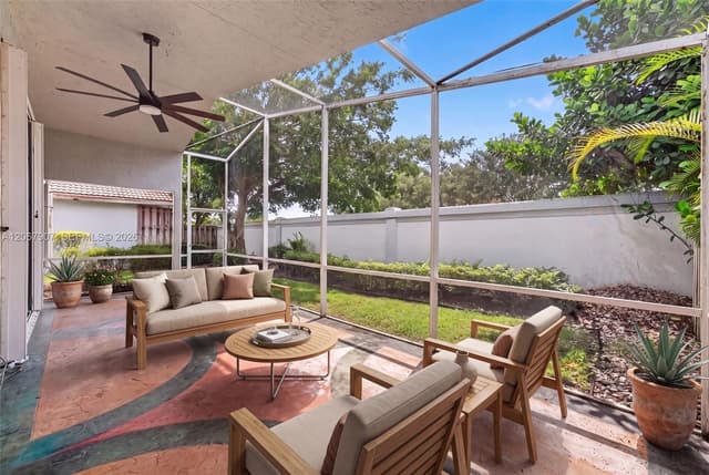 10471 S Utopia Cir S, Boynton Beach FL 33437 - Boynton Beach, FL - Photo 6