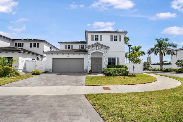 21189 SW 127th Ct, Miami FL 33177 - Miami, FL - Photo 2