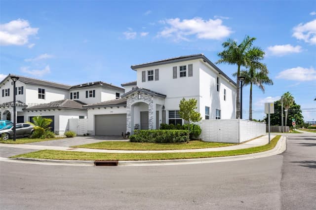 21189 SW 127th Ct, Miami FL 33177 - Miami, FL - Photo 3