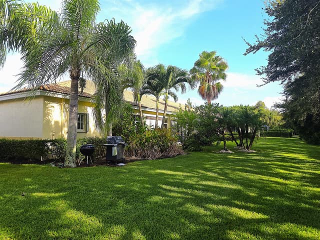 2323 WINDJAMMER Way, West Palm Beach FL 33411 - West Palm Beach, FL - Photo 3