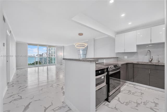 3800 S Ocean Dr # 802, Hollywood FL 33019 - Hollywood, FL - Photo 3