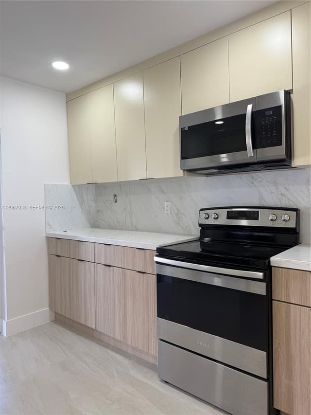 8397 SW 147th Pl, Miami FL 33193 - Miami, FL - Photo 7