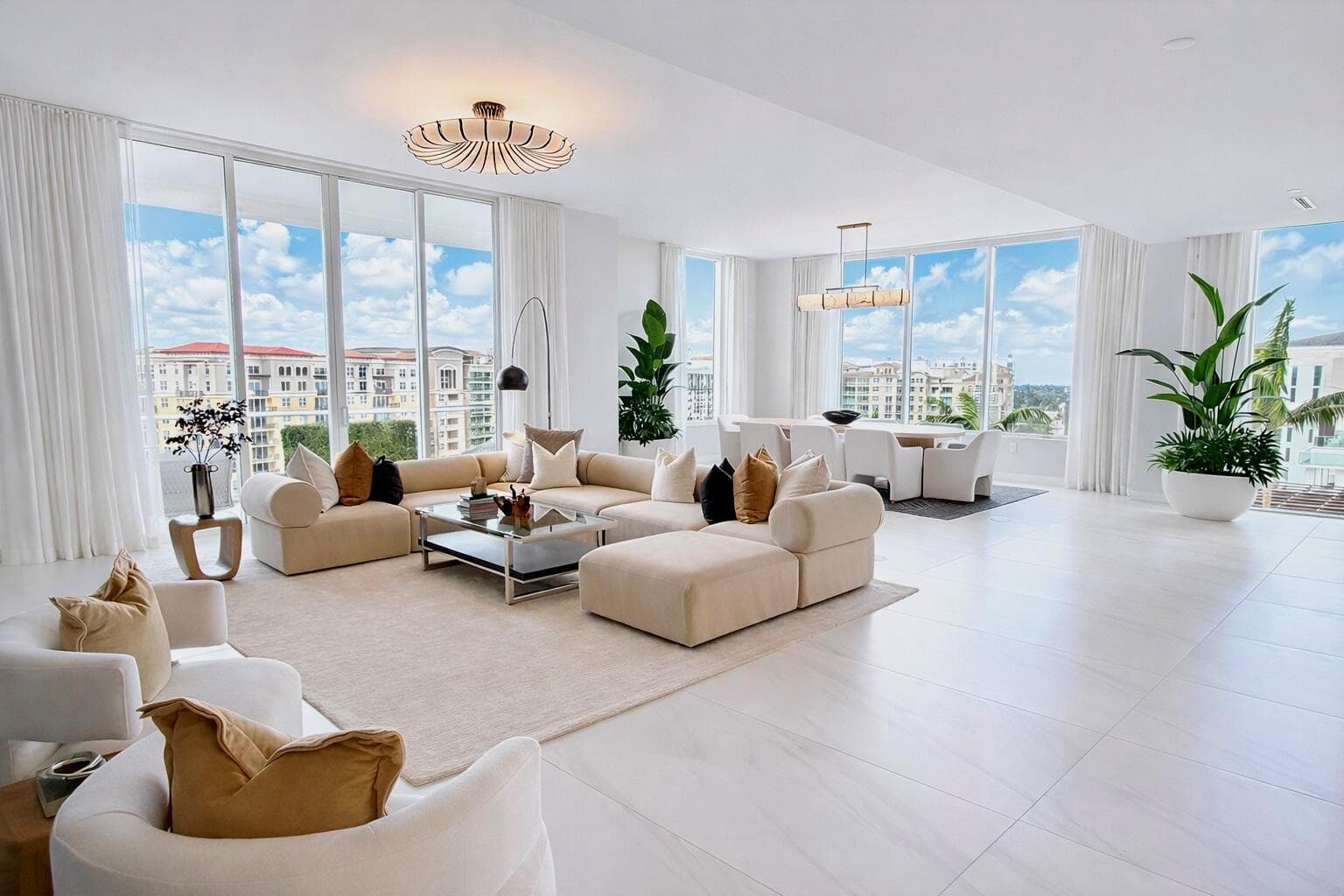 220 SE MIZNER Boulevard # 904, Boca Raton FL 33432