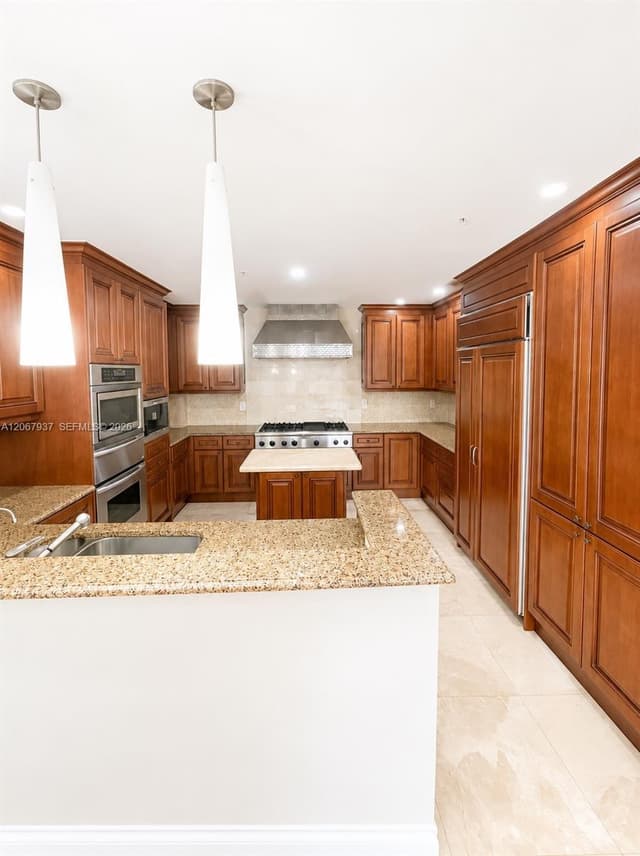3501 N Ocean Dr # V1, Hollywood FL 33019 - Hollywood, FL - Photo 2