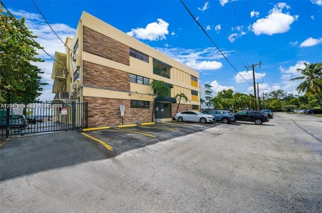 7845 NE Bayshore Ct # 12A, Miami FL 33138 - Miami, FL - Photo 3