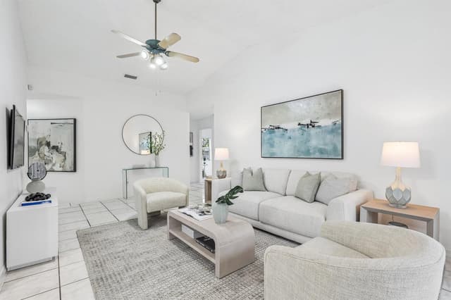 980 NE 212th Terrace # 01, Miami FL 33179 - Miami, FL - Photo 4