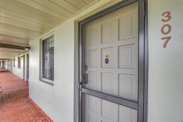 4070 Tivoli Court # 307, Lake Worth FL 33467 - Lake Worth, FL - Photo 7