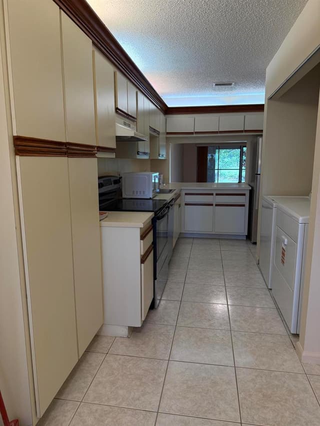 12028 ROYAL PALM Boulevard # F, Coral Springs FL 33065 - Coral Springs, FL - Photo 6