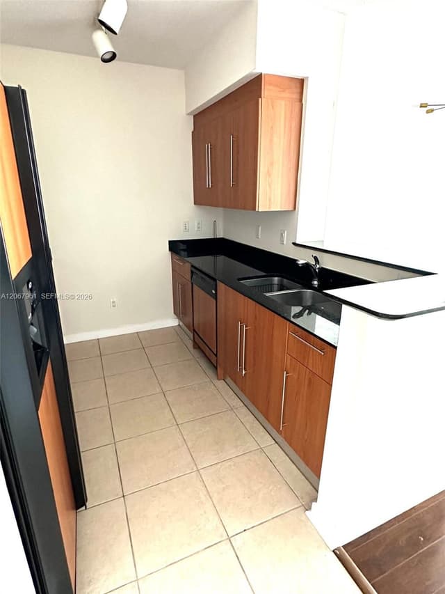335 S Biscayne Blvd # 1802, Miami FL 33131 - Miami, FL - Photo 7