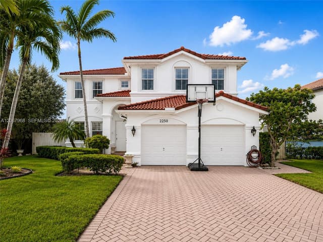2250 SW 155th Ave, Miami FL 33185 - Miami, FL - Photo 2