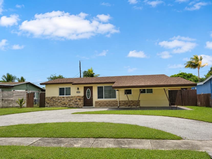 2341 NW 11th Court, Pompano Beach FL 33069