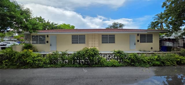 21 NW 32nd Ct, Miami FL 33125 - Miami, FL - Photo 4