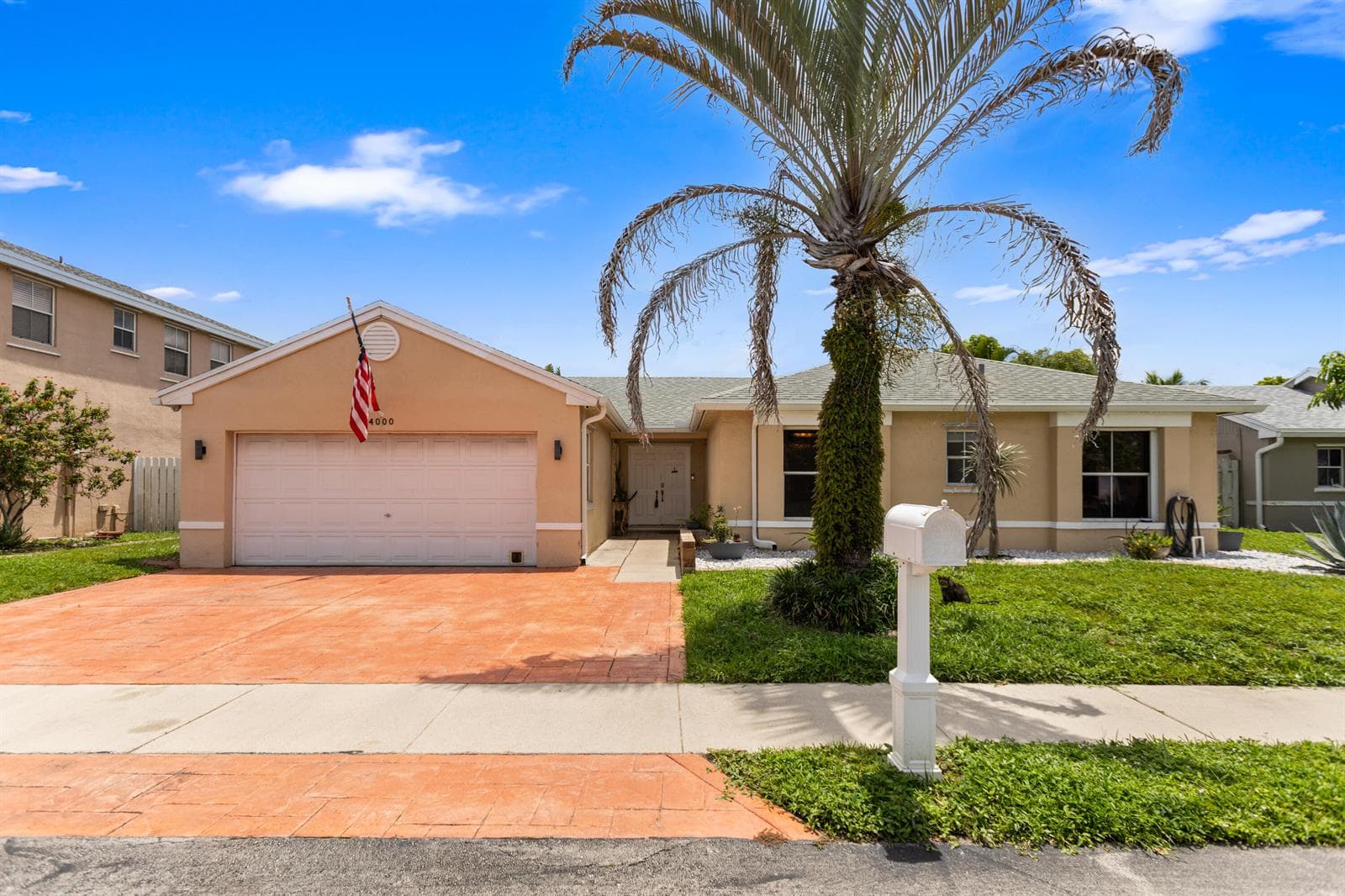 4000 SW 72ND Drive, Davie FL 33314 - Davie, FL - Photo 1