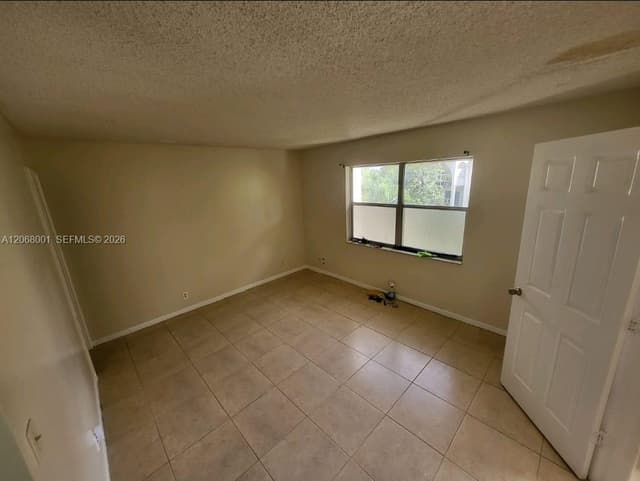 3360 Spanish Moss Ter # 412, Lauderhill FL 33319 - Lauderhill, FL - Photo 2