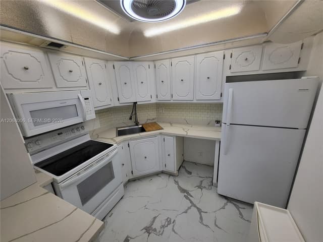 3301 Spanish Moss Ter # 404, Lauderhill FL 33319 - Lauderhill, FL - Photo 7