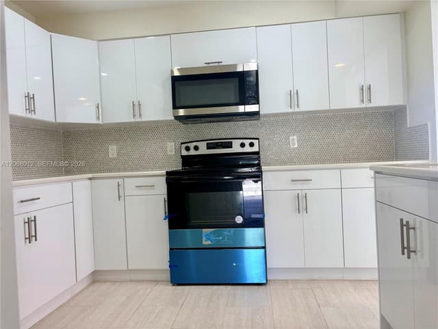 4835 NW 6th Ct, Delray Beach FL 33445 - Delray Beach, FL - Photo 5