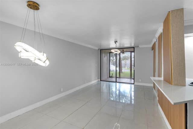 213 Lake Pointe Dr # 106, Oakland Park FL 33309 - Oakland Park, FL - Photo 5