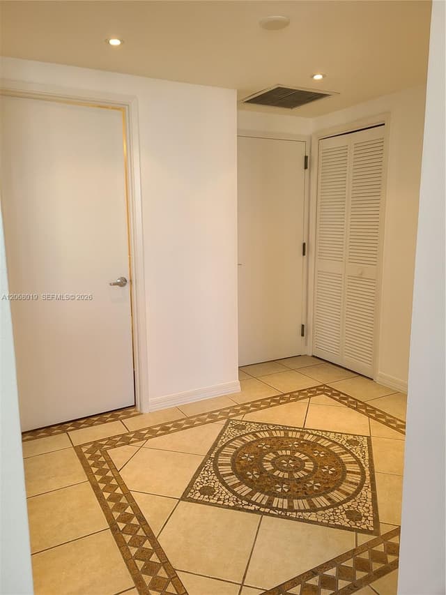 1581 Brickell Ave 2- Prking # 1907, Miami FL 33129 - Miami, FL - Photo 6