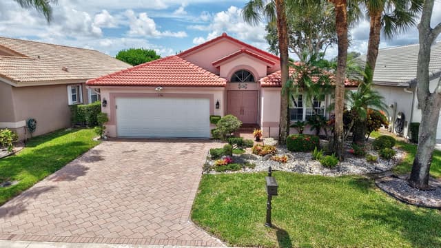 6746 Sun River Road, Boynton Beach FL 33437 - Boynton Beach, FL - Photo 2