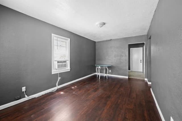 649 W 10TH Street, Riviera Beach FL 33404 - Riviera Beach, FL - Photo 6