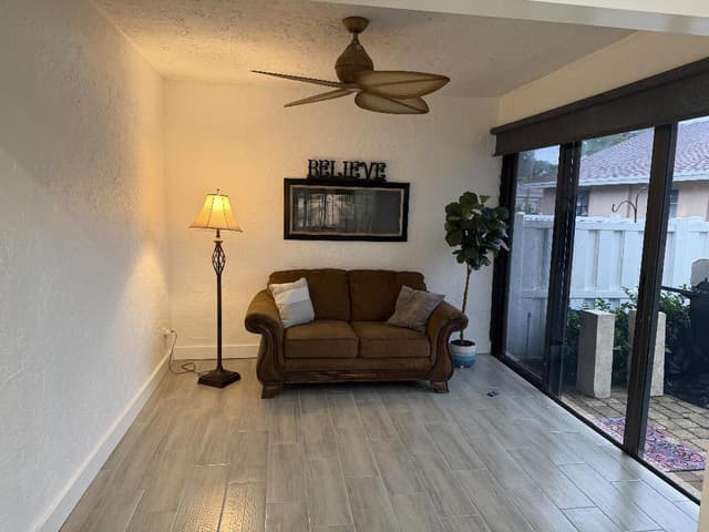 8182 SPRINGTREE Road, Boca Raton FL 33496 - Boca Raton, FL - Photo 2