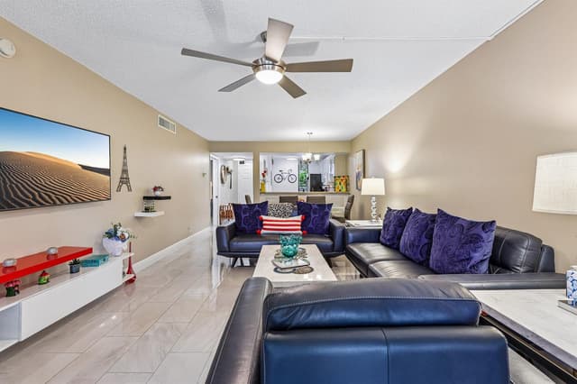 5718 Coral Lake Drive # 206, Margate FL 33063 - Margate, FL - Photo 7